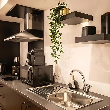 Lemago - Poveiros Apartman *